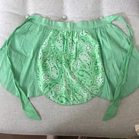 Vintage Apron Like New Condition
